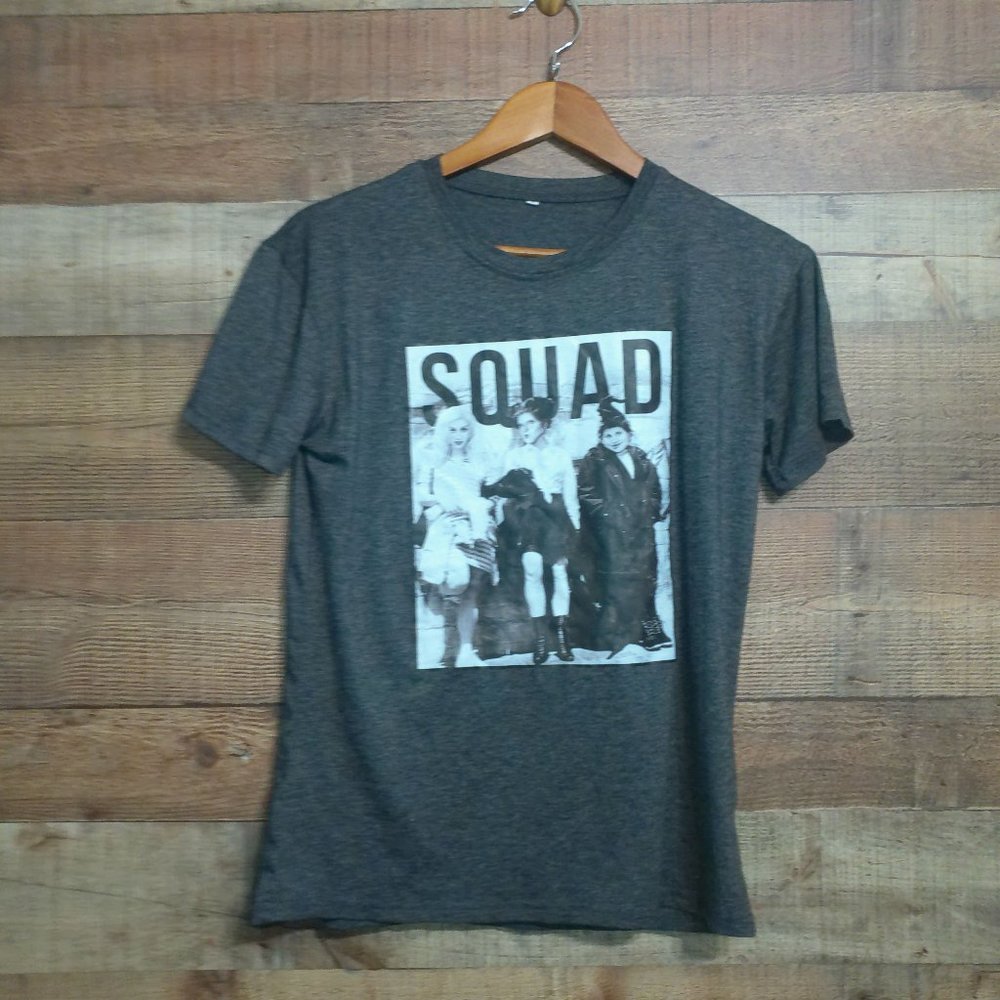 hocus pocus tshirt good used shape grey small as is sale final make offer